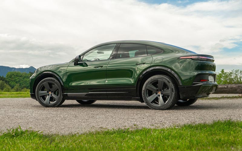 ���� Porsche Cayenne Coupe Electric 