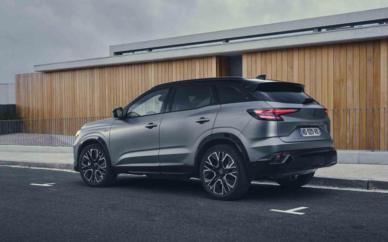 ���� Renault Austral 