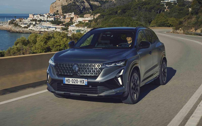 ���� Renault Austral 