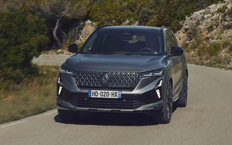 ���� Renault Austral 