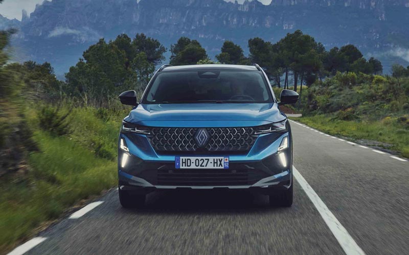 ���� Renault Austral 