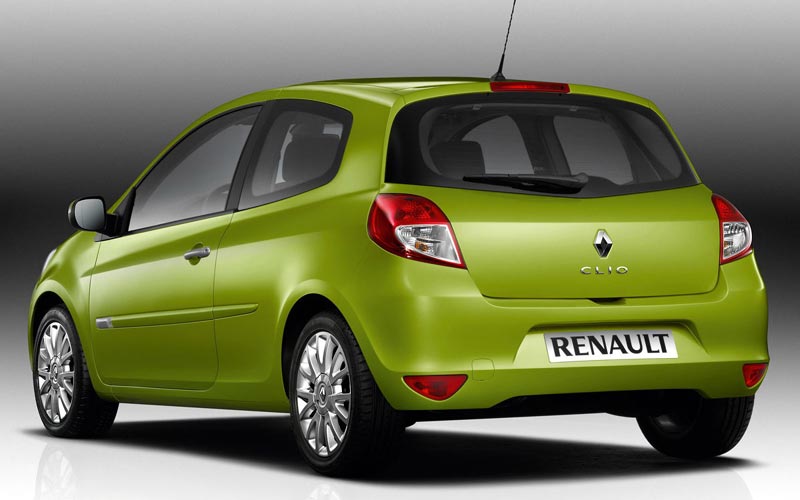 Renault Clio 3-Door 