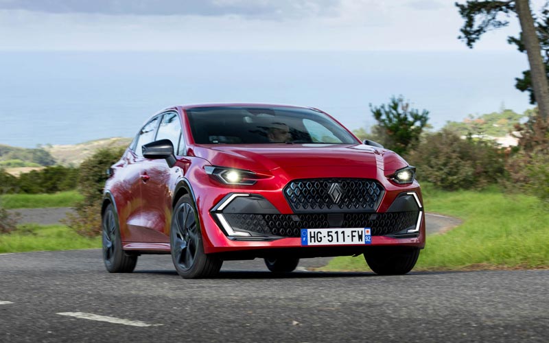 ���� Renault Clio 