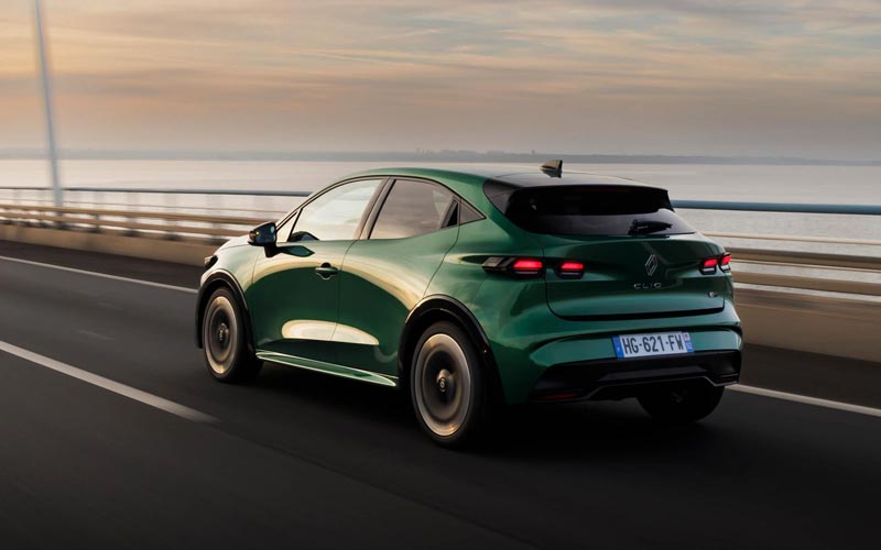 ���� Renault Clio 