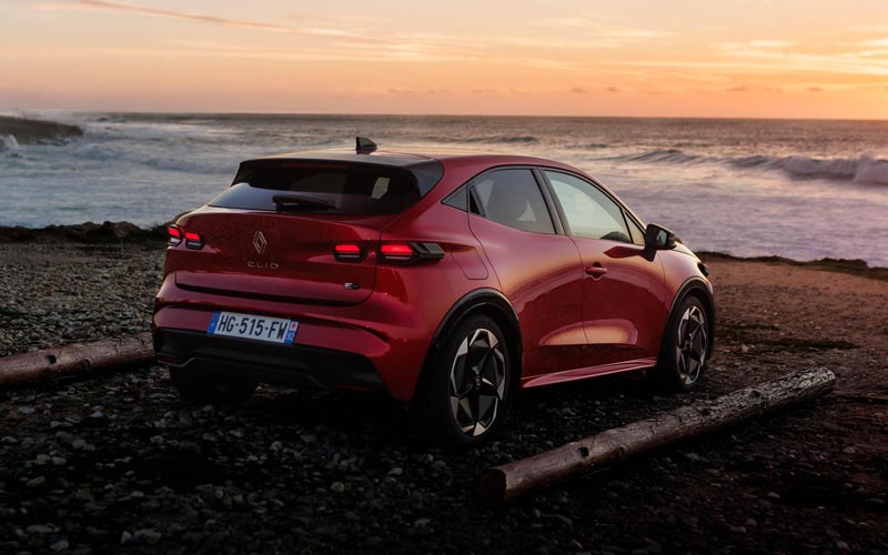 ���� Renault Clio 