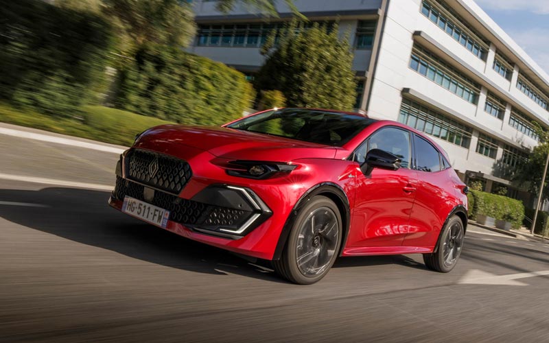 ���� Renault Clio 