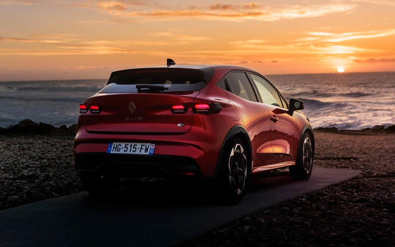 ���� Renault Clio 