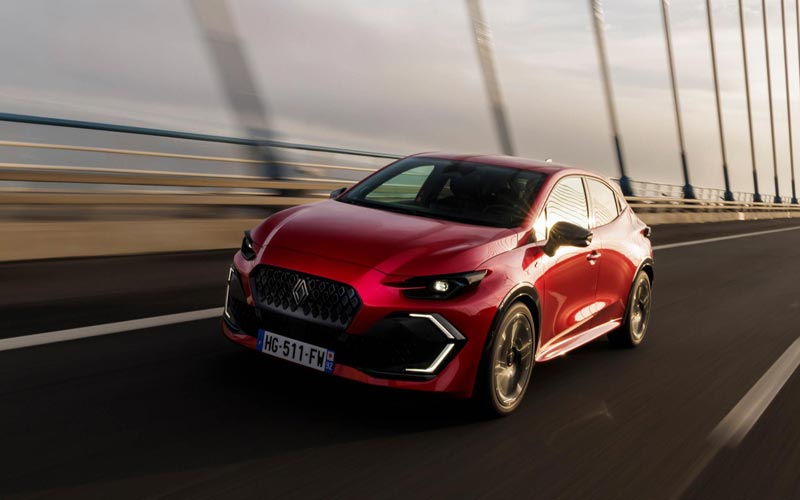 ���� Renault Clio 