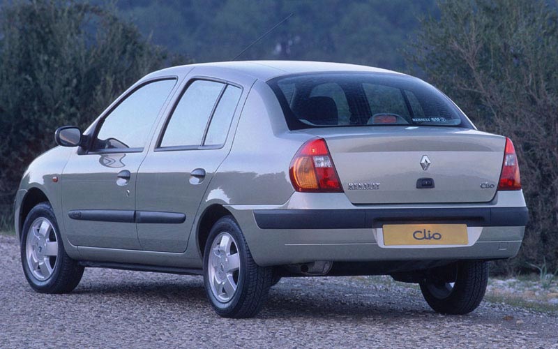  Renault Symbol  (2002-2008)