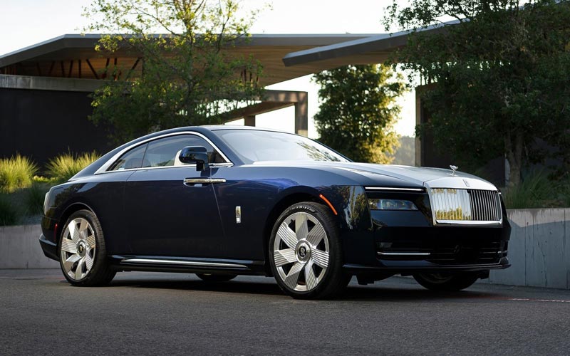  Rolls-Royce Spectre 