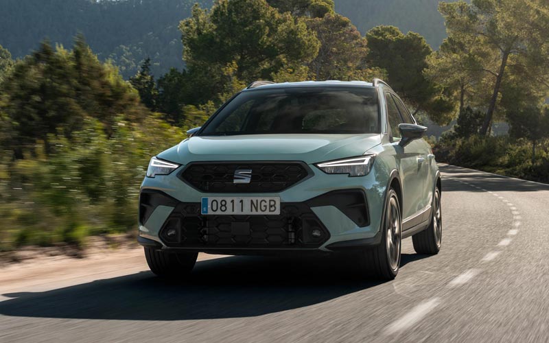 ���� SEAT Arona 