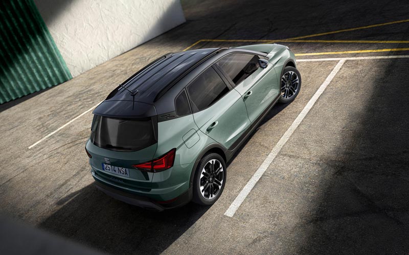 ���� SEAT Arona 