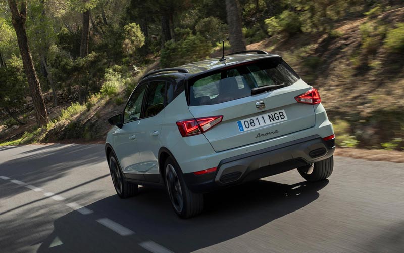 ���� SEAT Arona 