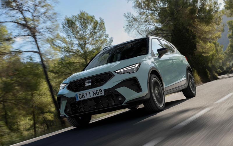 ���� SEAT Arona 