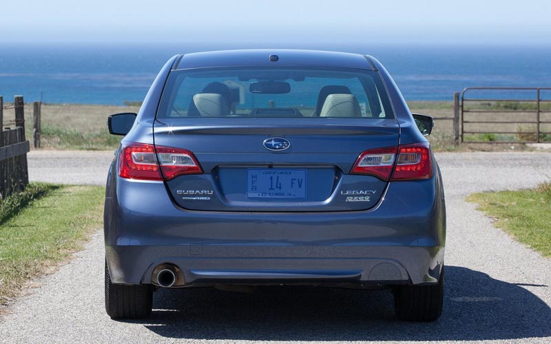  Subaru Legacy  (2014-2017)