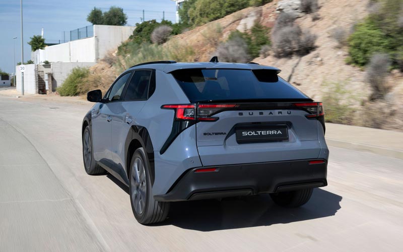 ���� Subaru Solterra 