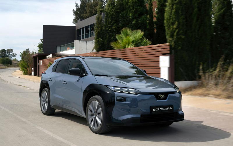 ���� Subaru Solterra 