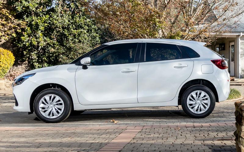 ���� Suzuki Baleno 