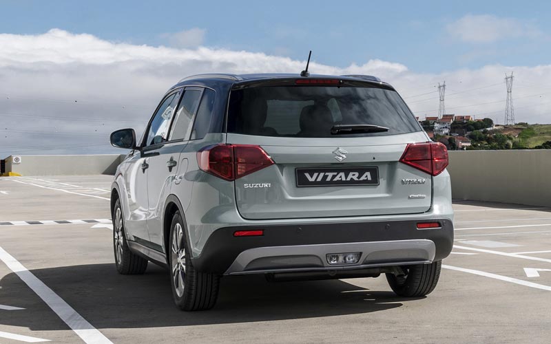  Suzuki Vitara 