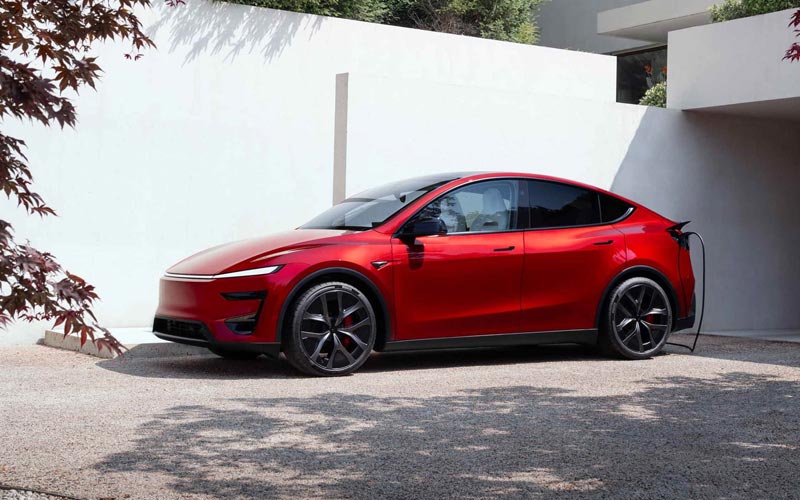  Tesla Model Y Performance 
