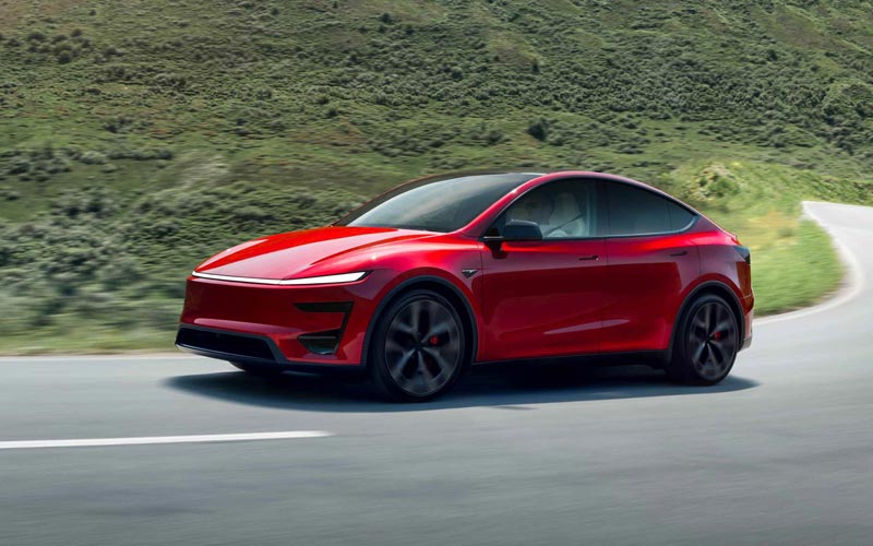  Tesla Model Y Performance 