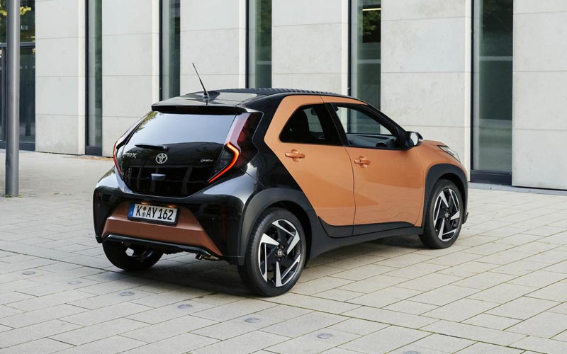 Toyota Aygo X 