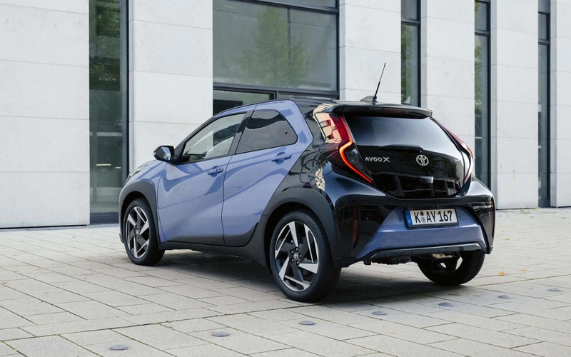  Toyota Aygo X 