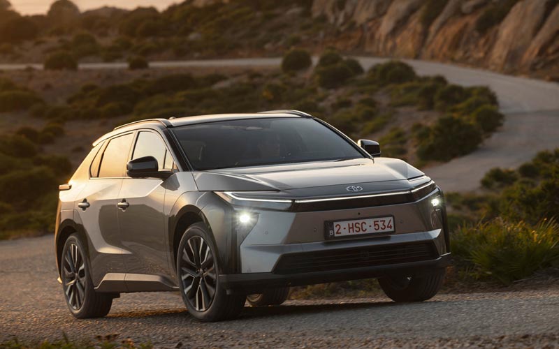 ���� Toyota bZ4X 