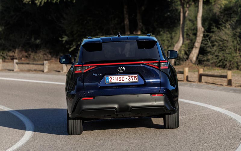 ���� Toyota bZ4X 