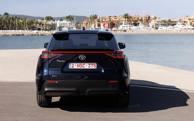 ���� Toyota bZ4X 