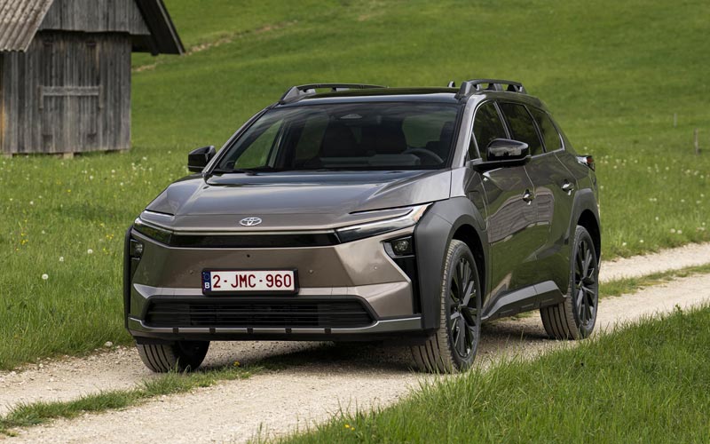 ���� Toyota bZ4X Touring 