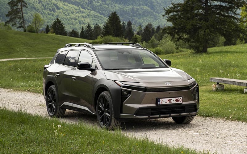 ���� Toyota bZ4X Touring 