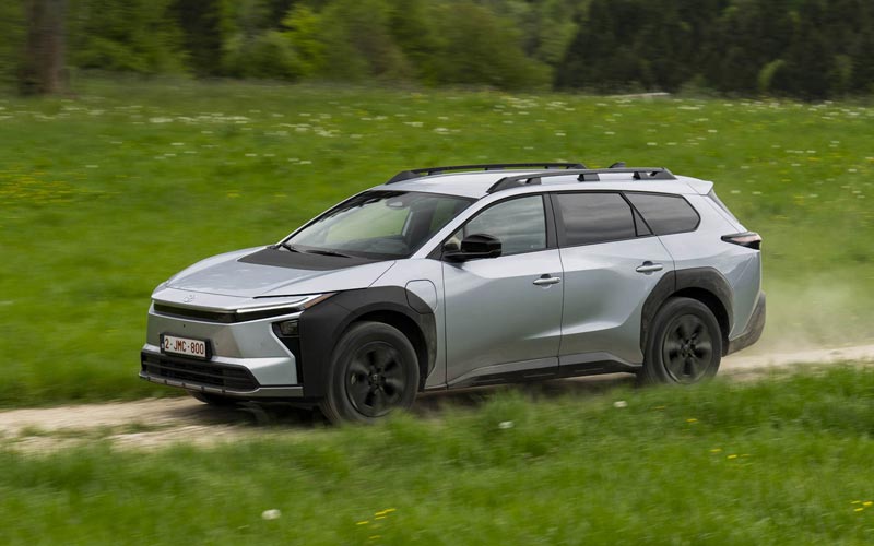���� Toyota bZ4X Touring 