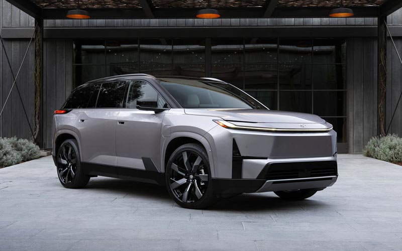 ���� Toyota Highlander 2026 