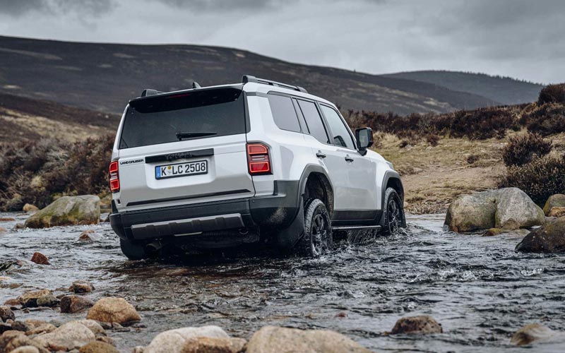  Toyota Land Cruiser Prado 2023 