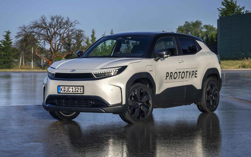  Toyota Urban Cruiser 