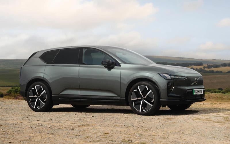 ���� Volvo EX60 