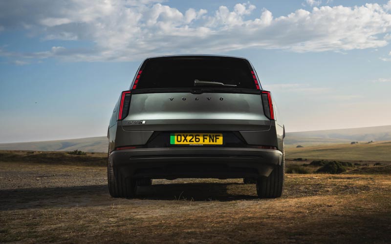 ���� Volvo EX60 