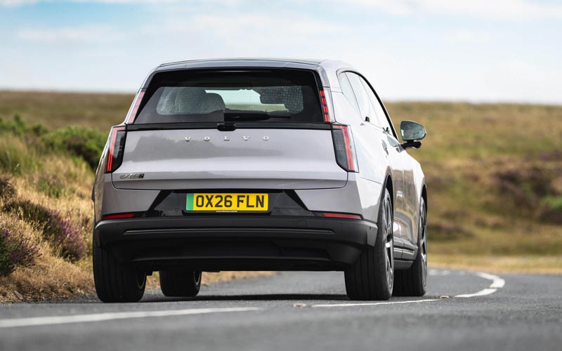 ���� Volvo EX60 