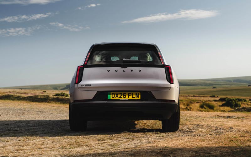 ���� Volvo EX60 