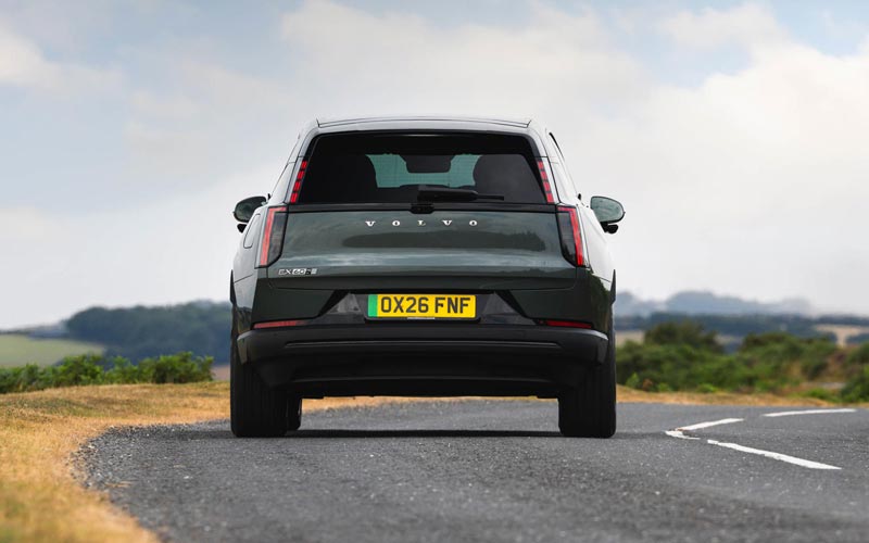 ���� Volvo EX60 