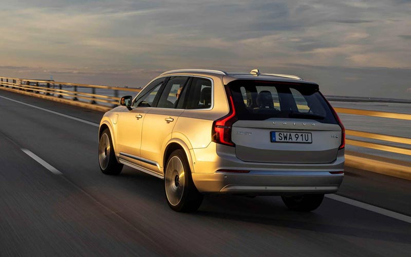  Volvo XC90 