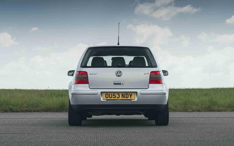  Volkswagen Golf GTI  (1997-2003)