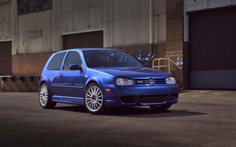  Volkswagen Golf R  (2002-2004)