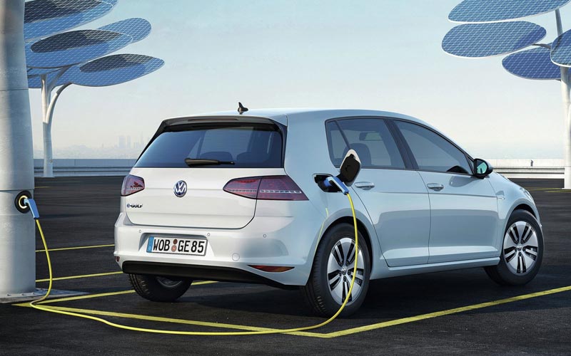  Volkswagen e-Golf  (2013-2016)