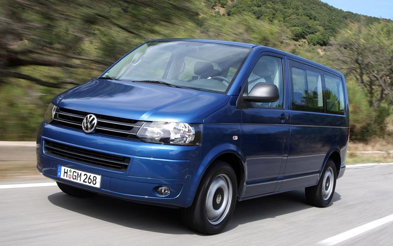  Volkswagen Multivan  (2010-2015)
