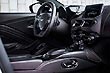 Интерьер салона Aston Martin V8 Vantage. Фото #9