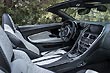 Интерьер салона Aston Martin DBS Superleggera Volante. Фото #2