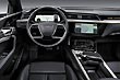 Интерьер салона Audi E-tron