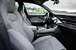Интерьер салона Audi SQ8. Фото #12